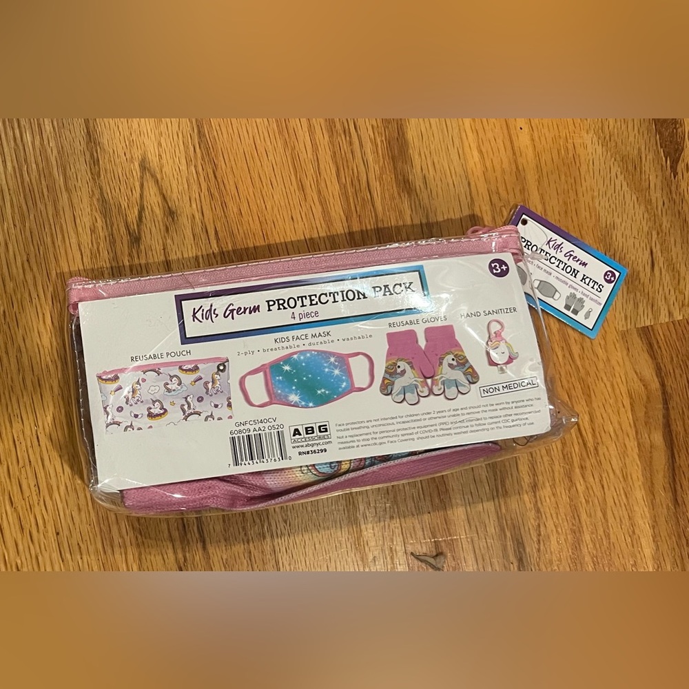 Kid's gloves and sanitizer kit